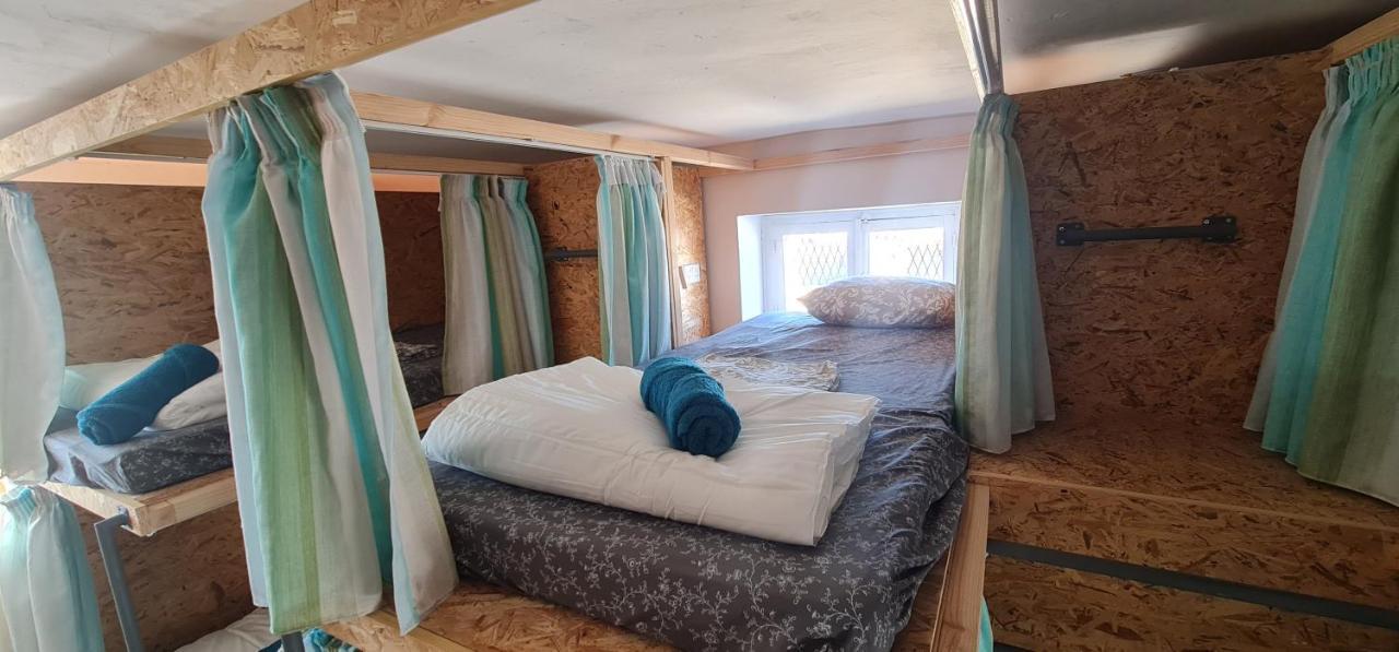 Bee Hostel Paphos Kültér fotó